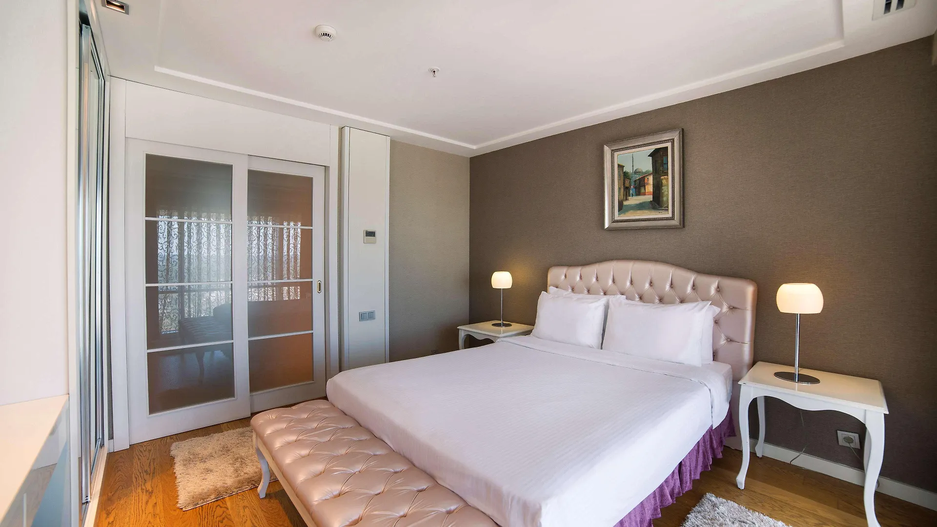 Radisson Residences Avrupa Tem اسطنبول فندق